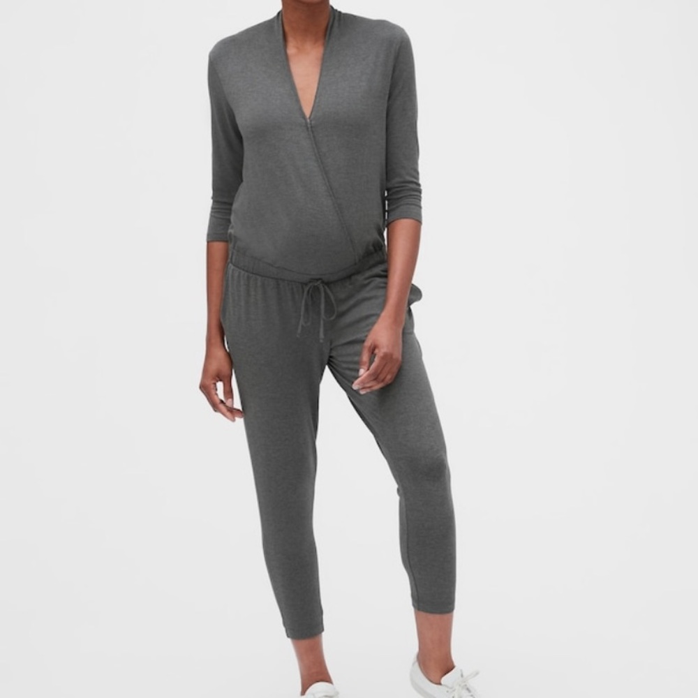 Gap maternity wrap jumpsuit